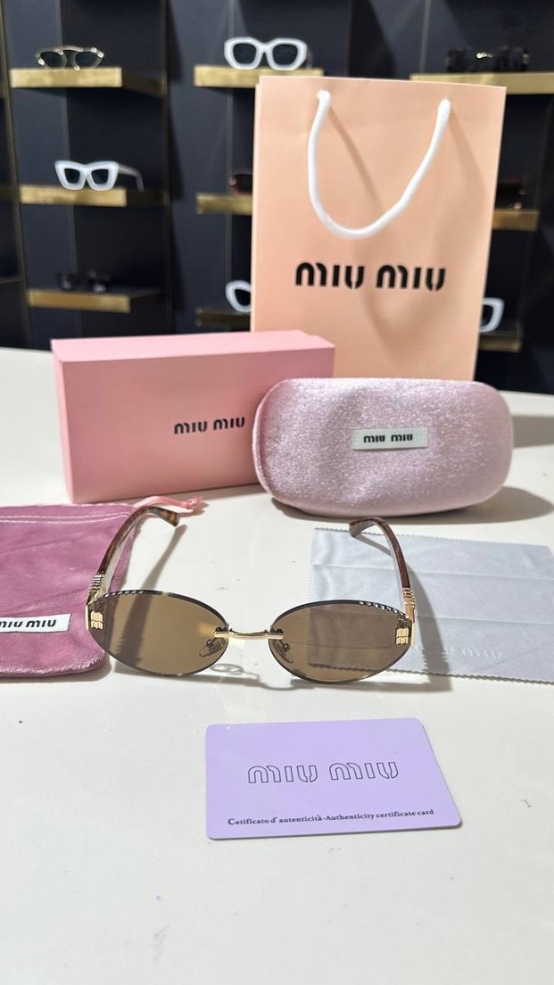 Miu Miu Kadın Kahverengi Şeffaf Güneş Gözlüğü - Görsel 2
