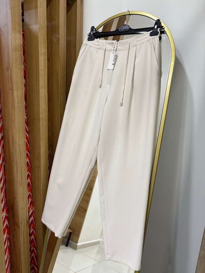 Bej Kadın Kumaş Pantolon, Düz Kesim, Uzun Boy - Görsel 4