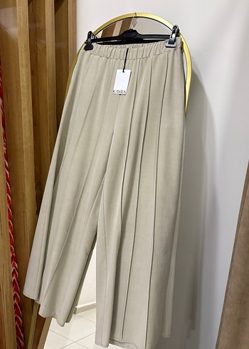 Kayra Bej Keten Piliseli bol paça pantolon - Görsel 3