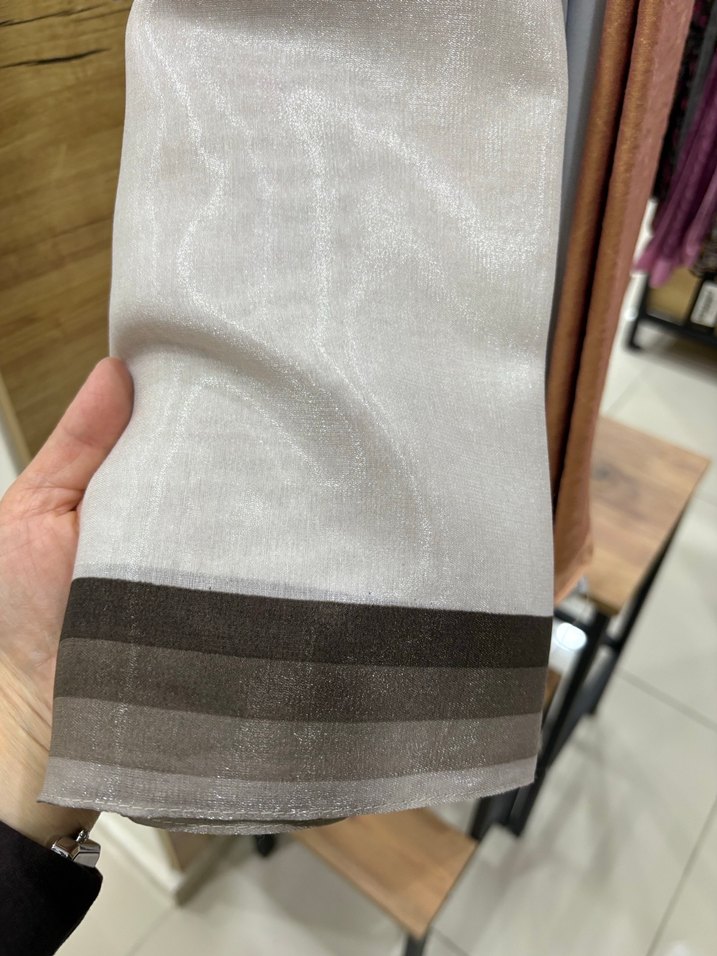 Bej Drapeli Kadın eşarp - Görsel 3