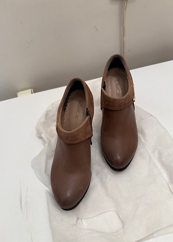 Bej Süet Tokalı Yüksek Topuklu Kadın Bot - Görsel 2