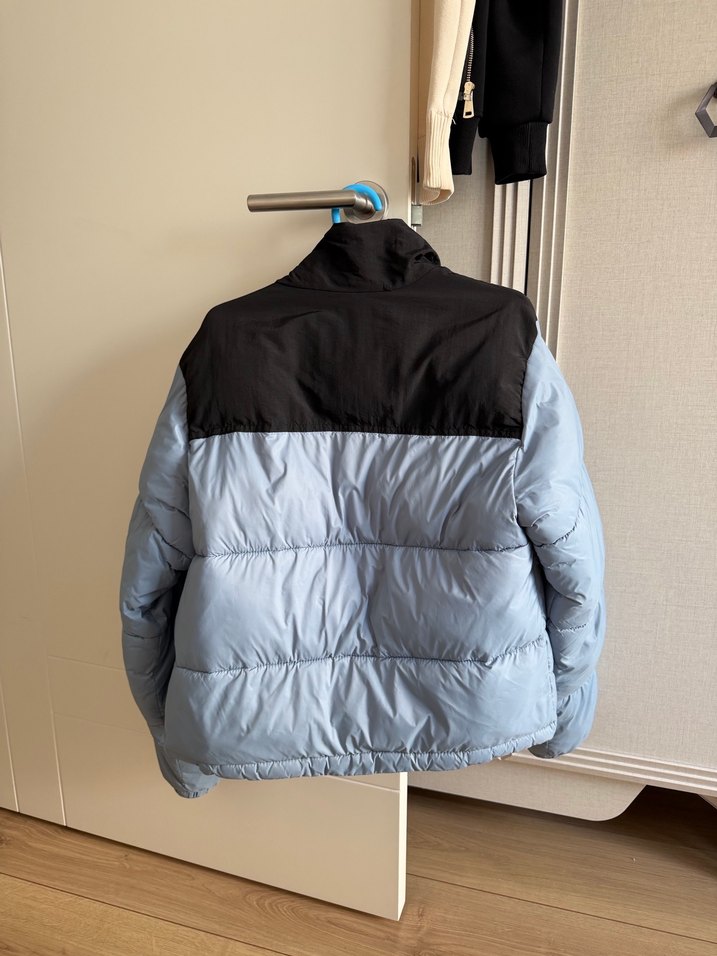 Kadın Mavi Yumuşak Kumaşlı Fermuarlı Mont - Görsel 3