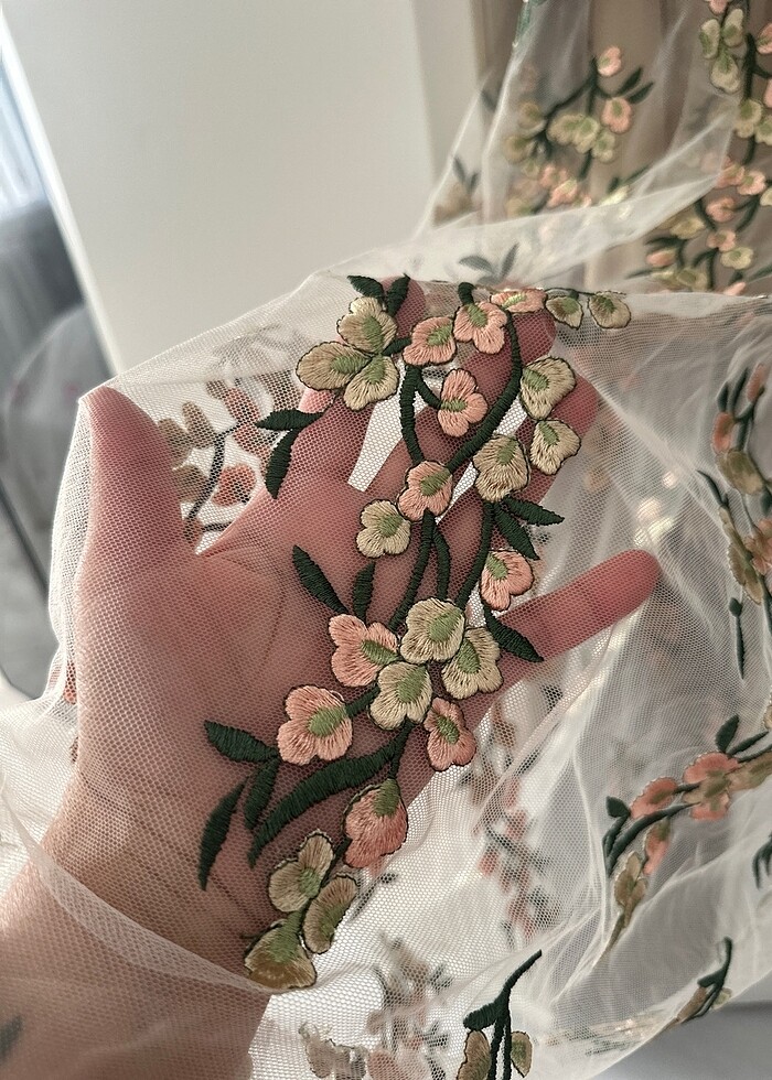 Tüllü elbise - Görsel 3