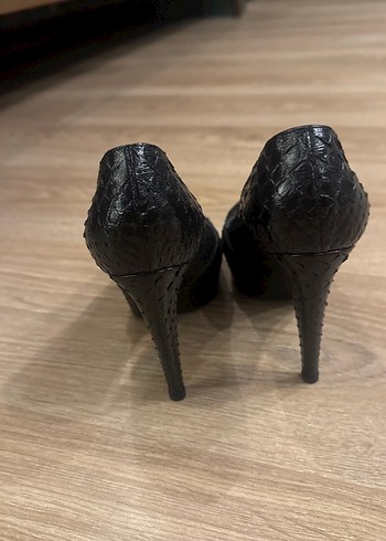 Siyah Yılan Derisi Desenli Platform Topuklu Stiletto - Görsel 4