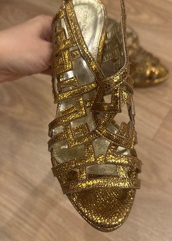 Altın Parlak Platform Topuklu Kadın Abiye Ayakkabı - Görsel 2