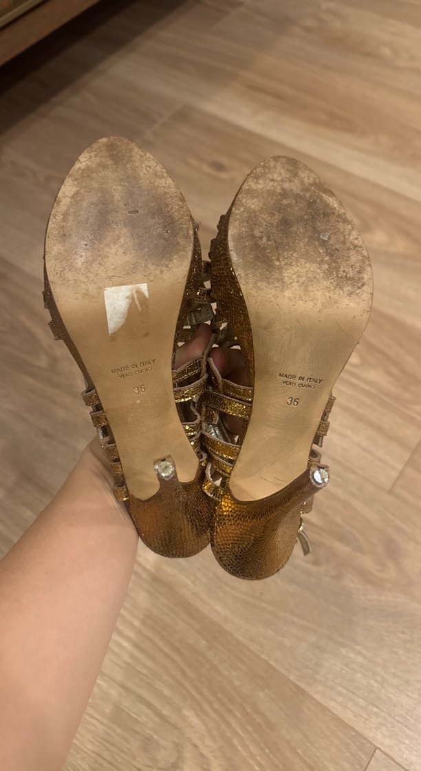 Altın Parlak Platform Topuklu Kadın Abiye Ayakkabı - Görsel 4