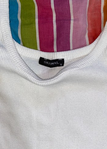 Beyaz Uzun Kollu Crop Top - Görsel 4