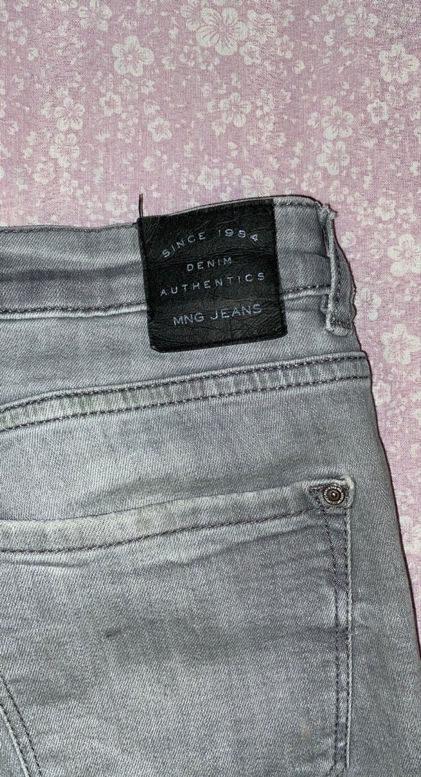 Gri Düğmeli Kadın Denim Pantolon - Görsel 4