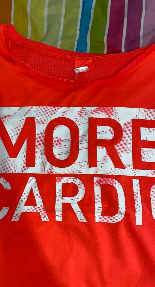 Renkli Baskılı Kısa Kollu Spor Tişört - Görsel 3