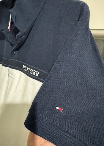 Tommy Hilfiger s