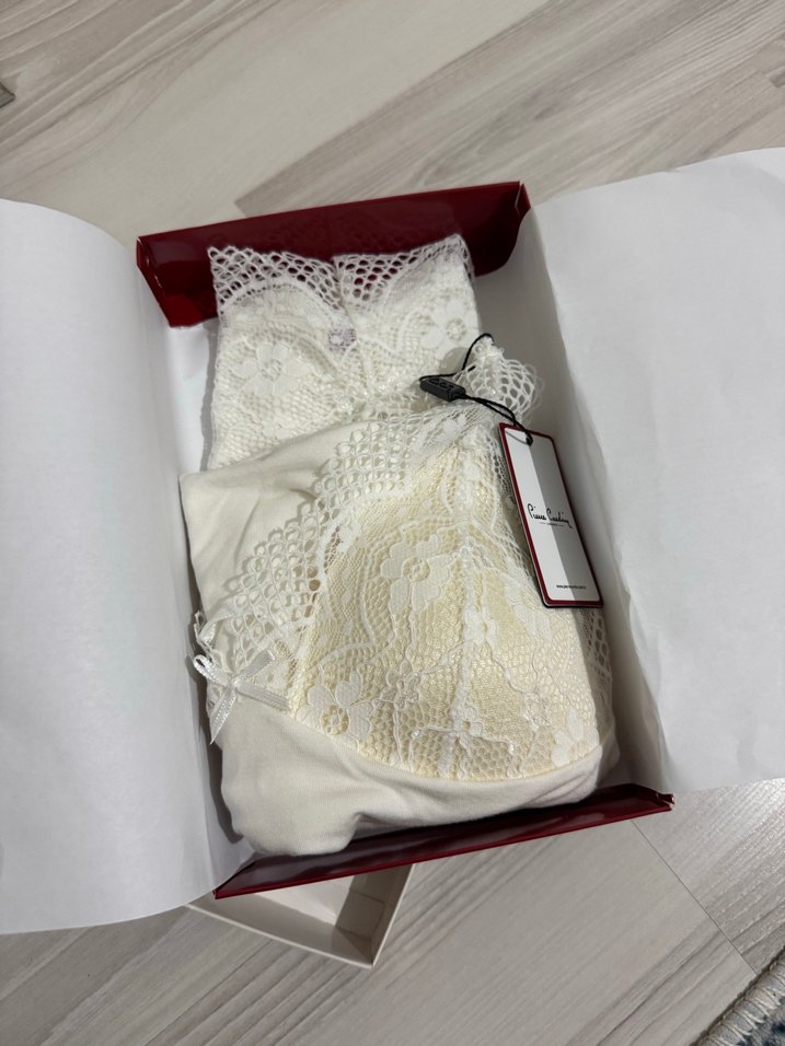 Beyaz Dantelli Straplez Mini Bustiyer - Görsel 3