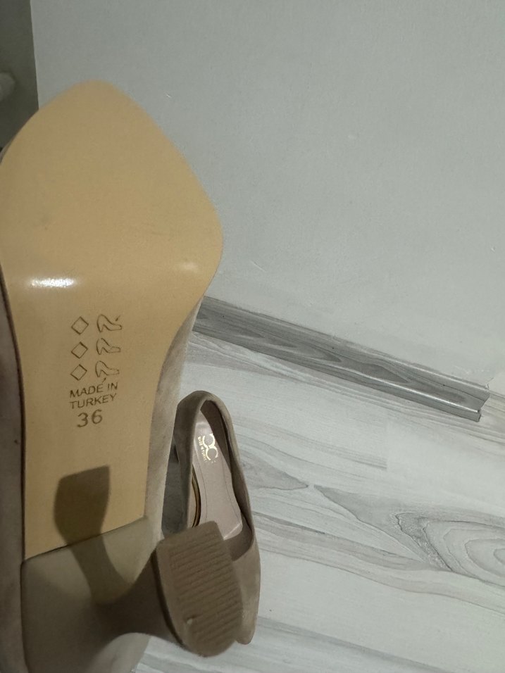 Bej Süet Stiletto Kadın Topuklu Ayakkabı - Görsel 3