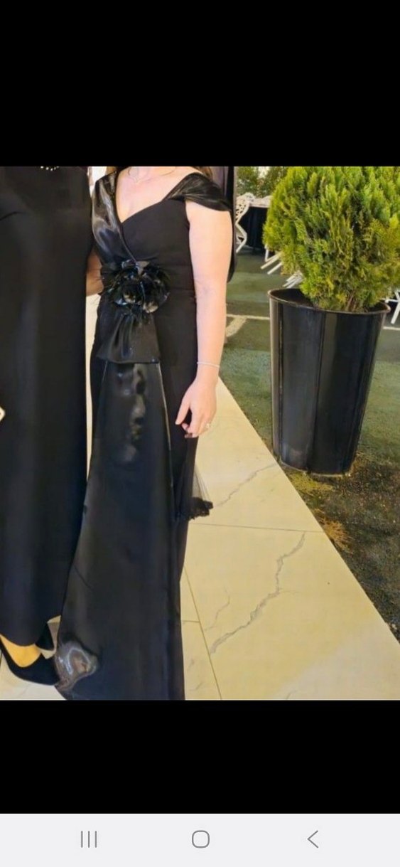 Drapeli Siyah Uzun Abiye Elbise - Görsel 2