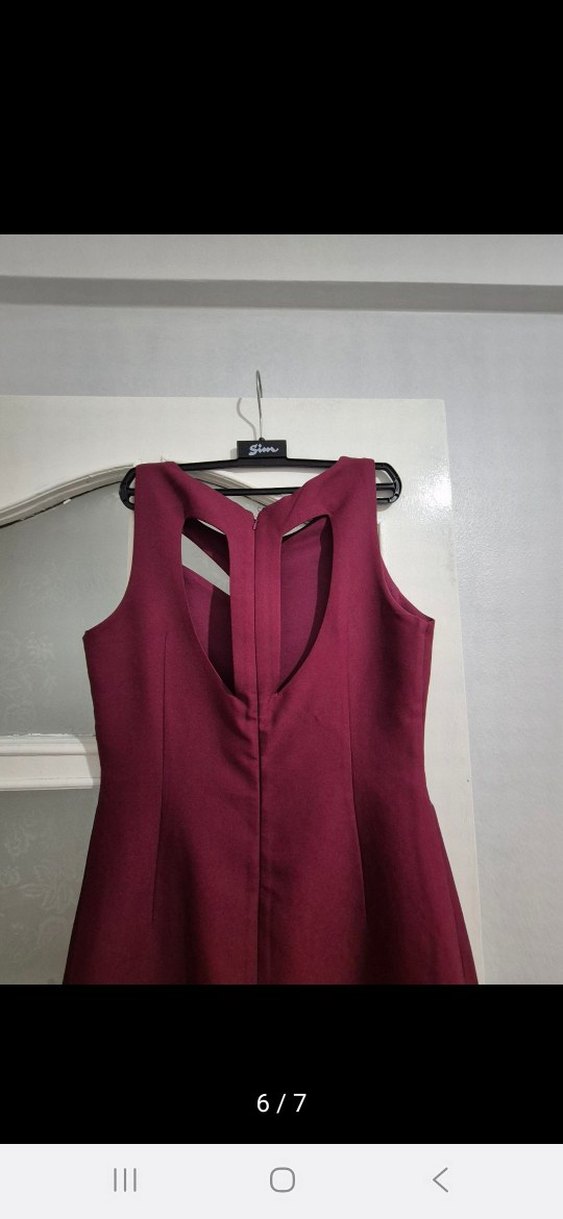 Bordo Uzun Drapeli V Yaka Abiye Elbise - Görsel 4