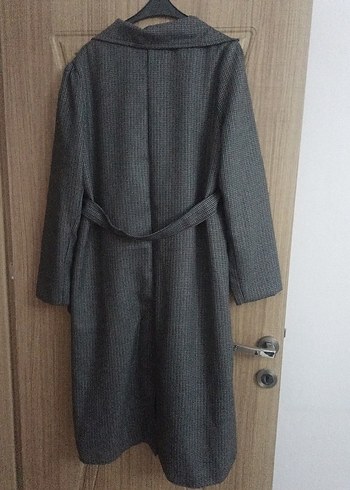 desenli mevsimlik trençkot - Görsel 2