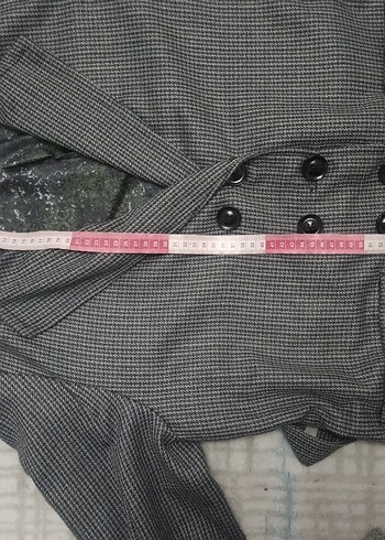 desenli mevsimlik trençkot - Görsel 6