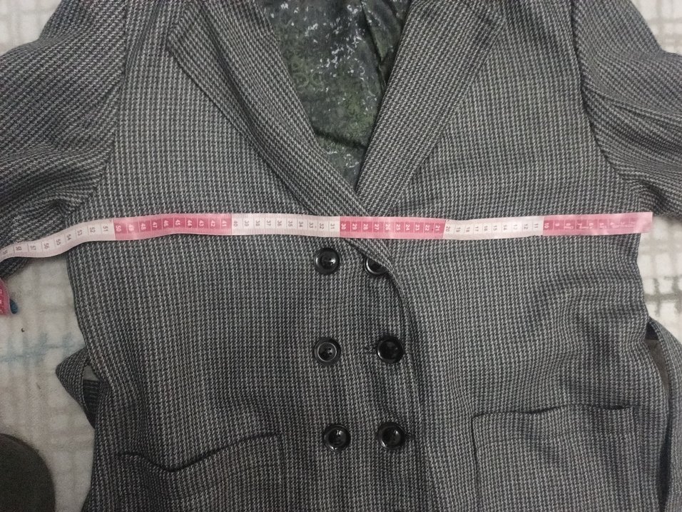 desenli mevsimlik trençkot - Görsel 3