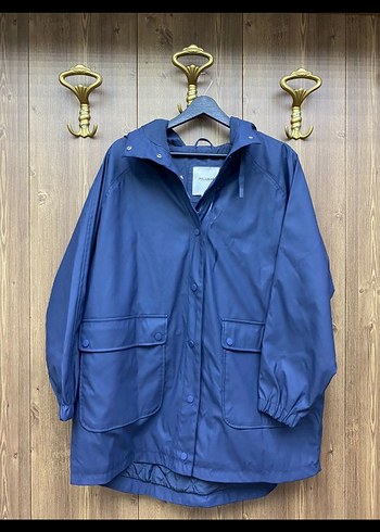 lacivert yagmurluk pull and bear  34 beden - Görsel 2