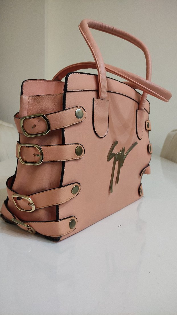 Pembe Tokalı Kadın El Çantası - Görsel 4