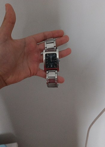  Beden Klasik Gri Kadın Kol Saati