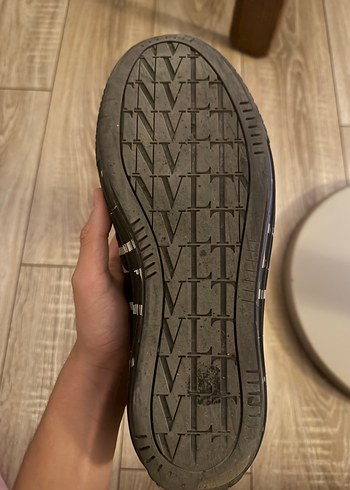 43 Beden Siyah valentino garavani ayakkabı