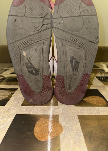 Beyaz Bağcıklı Basketbol Ayakkabısı - Görsel 3