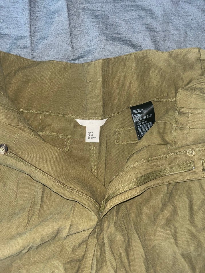 H&M Düğmeli Bej Yüksek Bel Midi Şort - Görsel 2