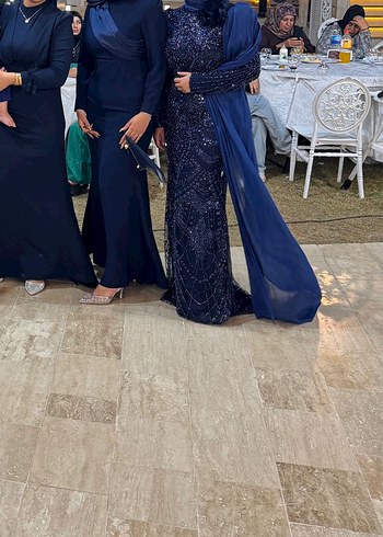 Uzun Kollu Lacivert Drape Detaylı Abiye Elbise - Görsel 2