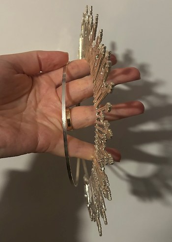 Beyaz Taşlı dik tasarımlı kına after tacı - Görsel 2