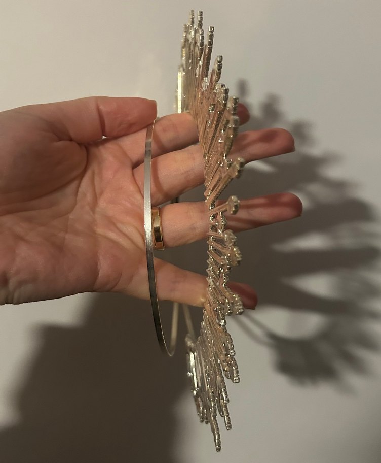 Beyaz Taşlı dik tasarımlı kına after tacı - Görsel 2