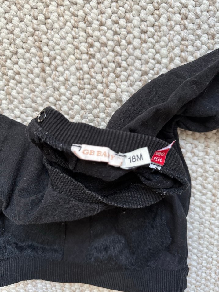 Siyah Peluş Detaylı Sweatshirt - Görsel 3