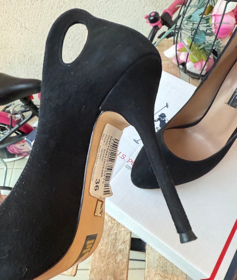 Siyah Süet Tokalı Stiletto Topuklu Ayakkabı - Görsel 4