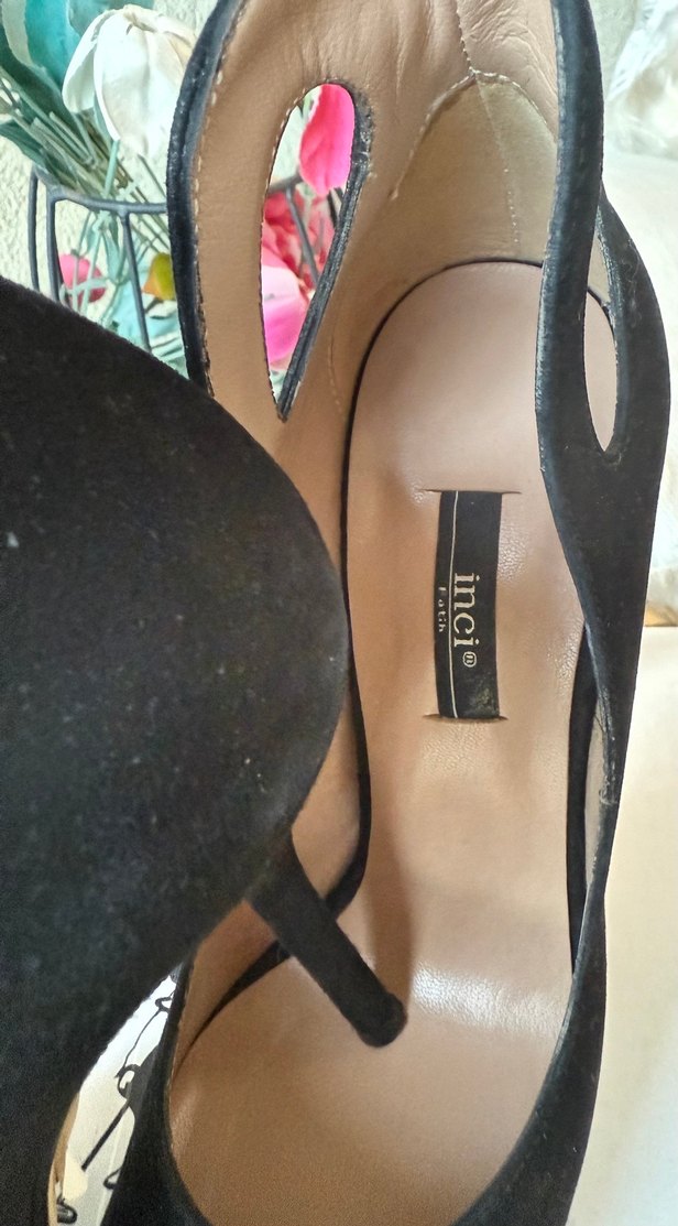 Siyah Süet Tokalı Stiletto Topuklu Ayakkabı - Görsel 5