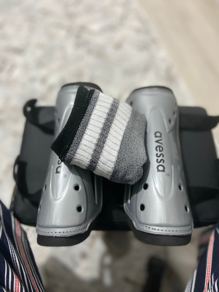 Gri Biker Diz Koruyucu Velcro Bantlı - Görsel 3