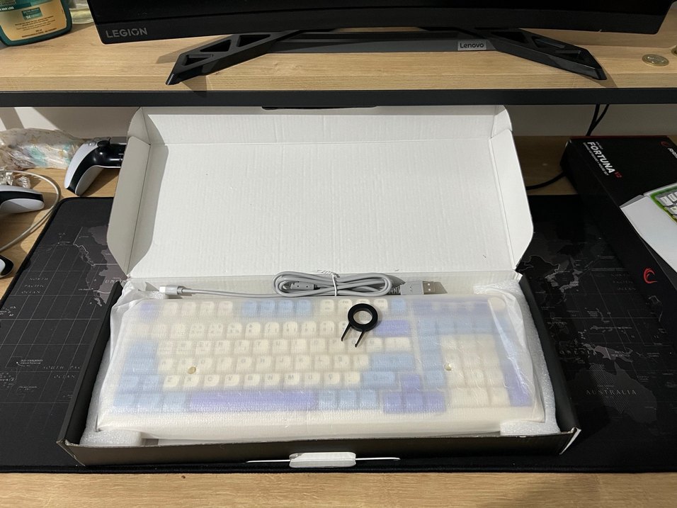 Renkli Mekanik Klavye bluetootlu - Görsel 3