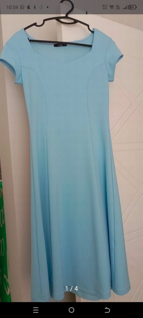 Mavi V Yakalı Uzun Kadın Elbise - Görsel 2