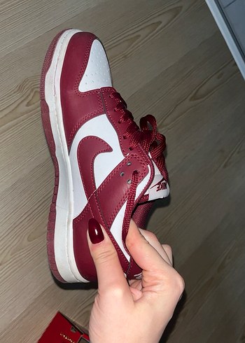 38,5 Beden Nike bordo dunk Kadın Spor Ayakkabı