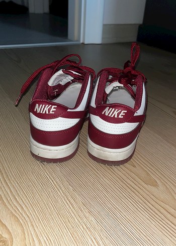 Nike bordo dunk Kadın Spor Ayakkabı