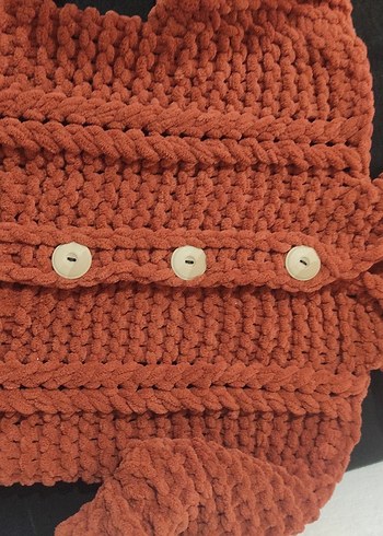 Kahverengi Kapüşonlu Örgü bebek tulum - Görsel 3