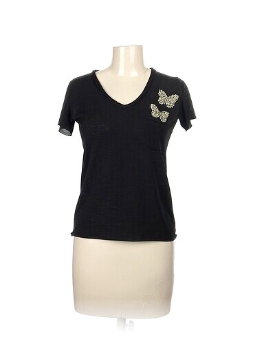 PreLoved T-shirt %70 İndirimli.