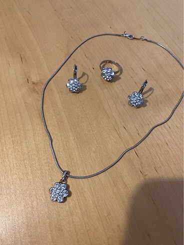 Accessorize Tam takım takı seti yeni sıfır