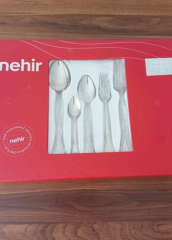 Beden Nehir Lalezar Çelik 12 kişilik 60 Parça Çatal Kaşık Seti