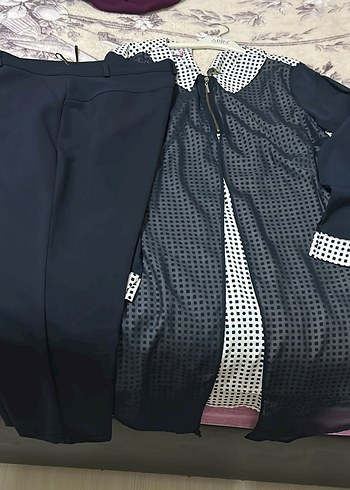 Düğmeli Lacivert Uzun Kollu Kadın Tunik - Görsel 2