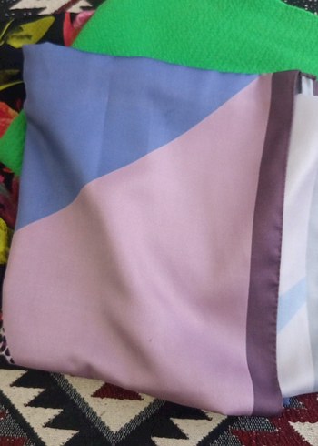 Renkli Çiçek Desenli Fırfırlı Bohem Kadın EŞARP  - Görsel 3