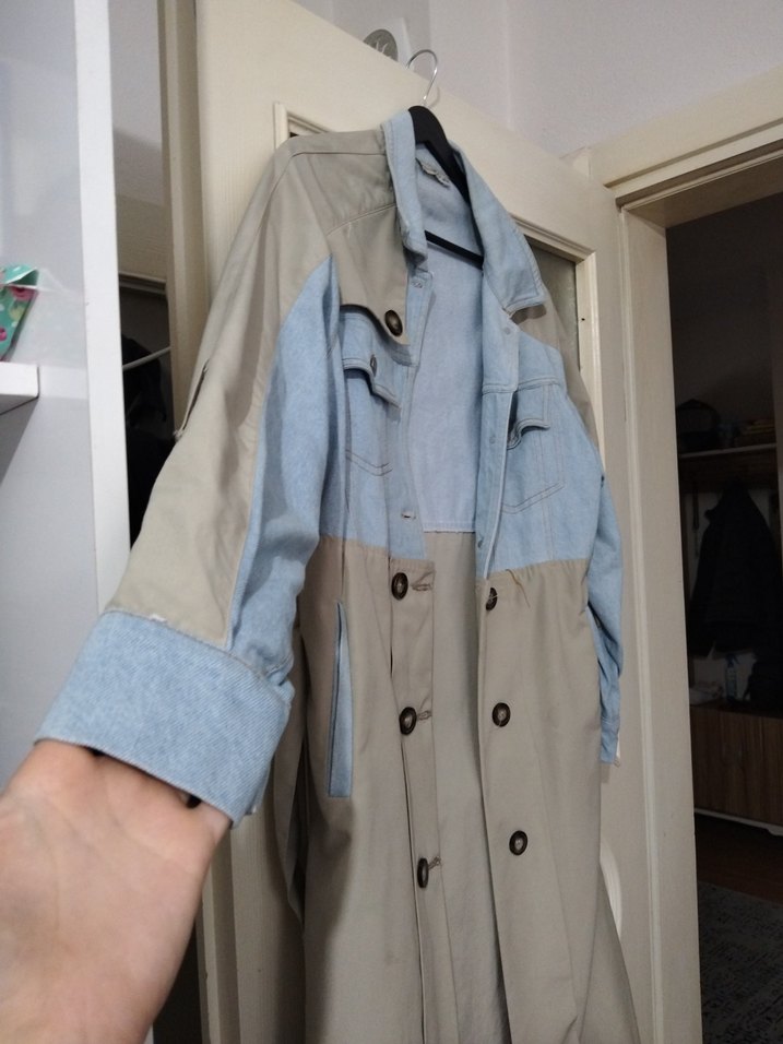 Düğmeli Uzun Bej Kot Trençkot - Görsel 5