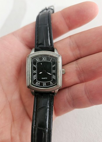 Klasik Siyah Kadın Kol Saati - Görsel 2