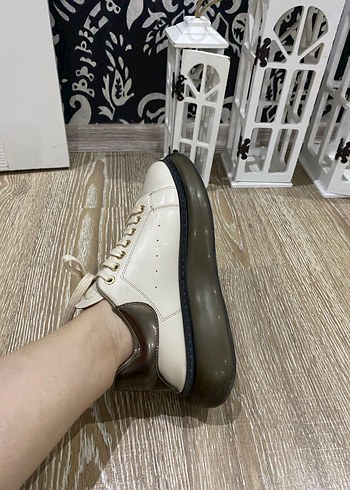 Kadın krem rengi ayakkabı - Görsel 5