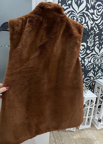 Kahverengi Kürklü Kadın Yelek - Görsel 4