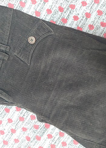 Detaylı kadife kışlık şort - Görsel 2