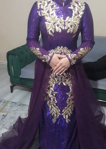 Uzun Kollu Parlak Mor Abiye Elbise - Görsel 4